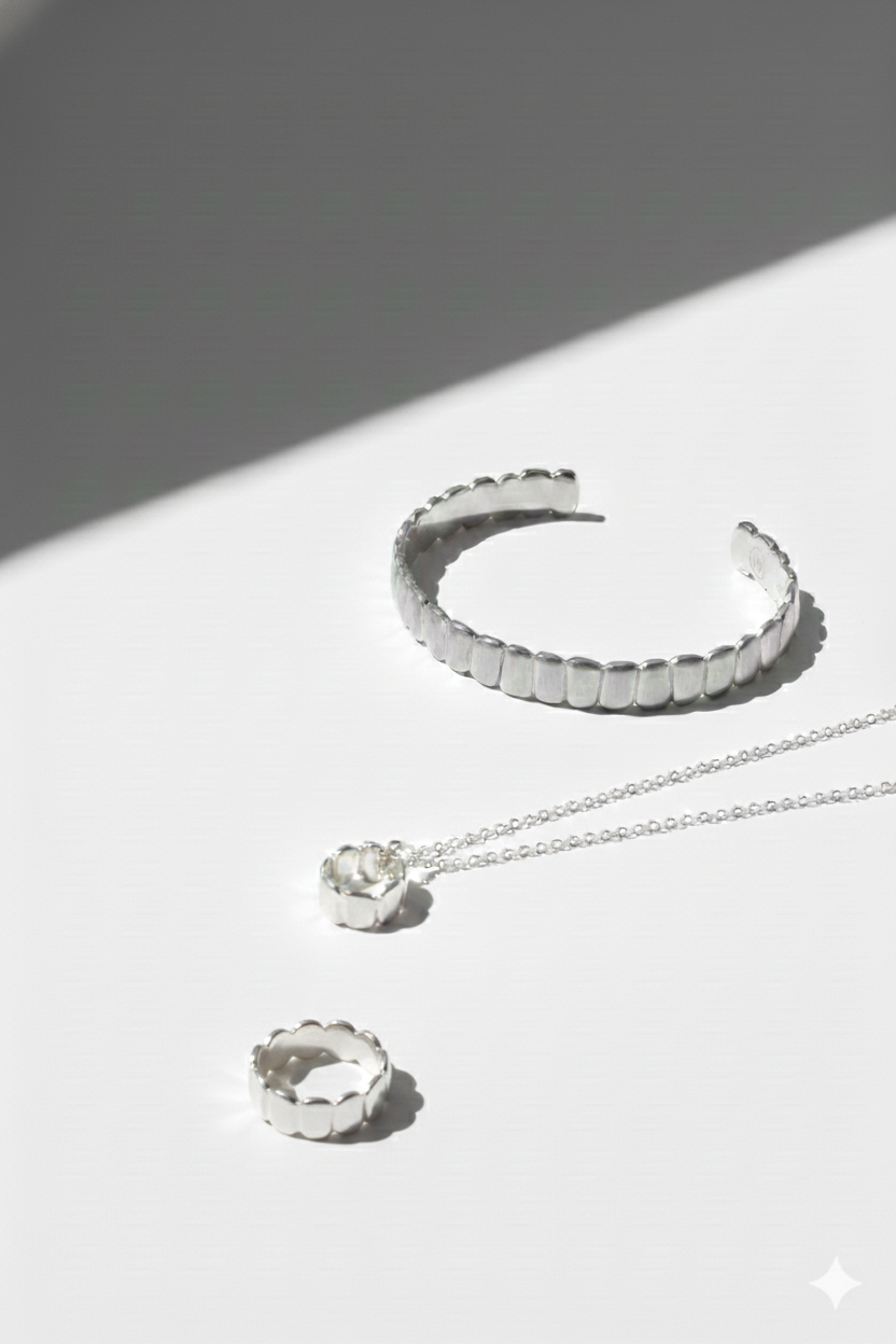 Path of Love Circle Pendant