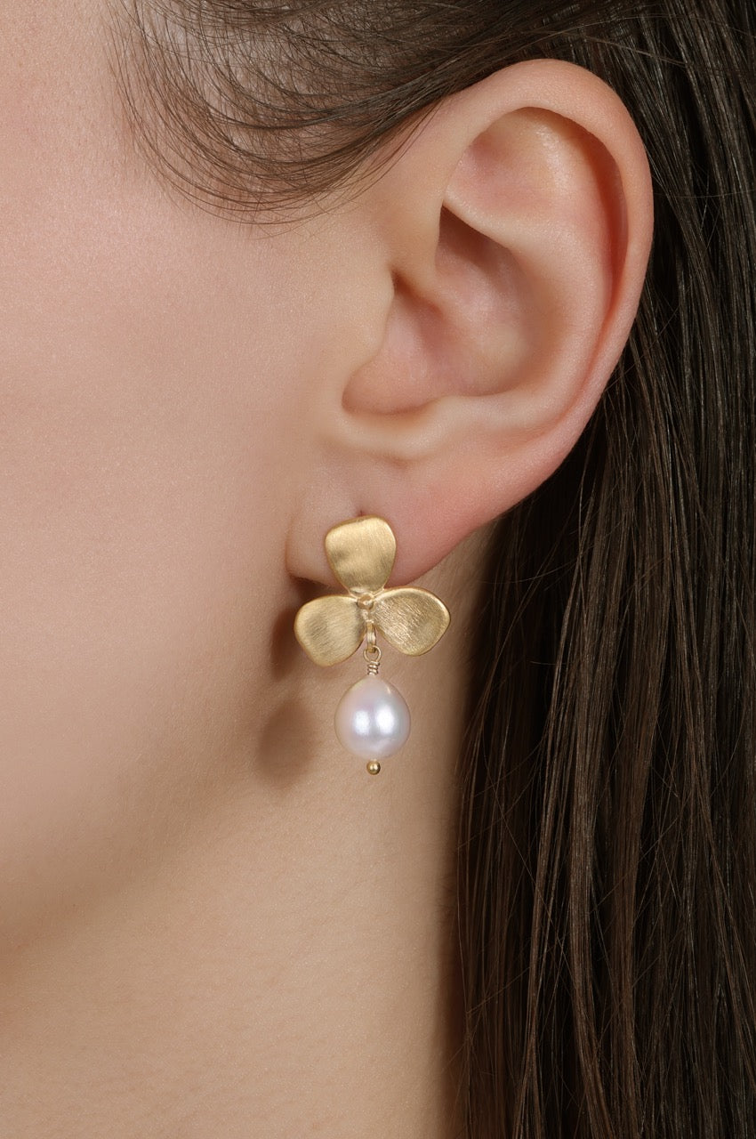 Violet Drop Earring with Pearl