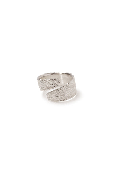 Lavendar Leaf Bypass Ring