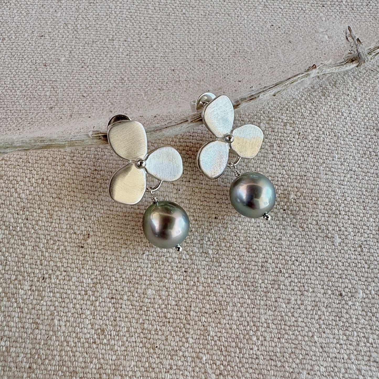 Violet Drop Earring with Pearl